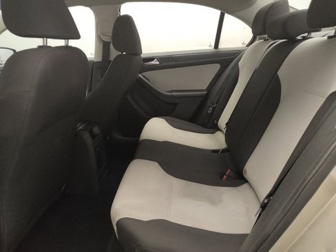 Used 2015 Volkswagen Jetta S w/ Welcome Package FWD image 18