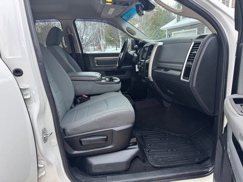 Used 2017 RAM 2500 SLT image 15