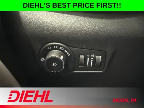 New 2026 Jeep Compass Limited w/ Sun, Sound & Navigation Group AWD/4WD image 23