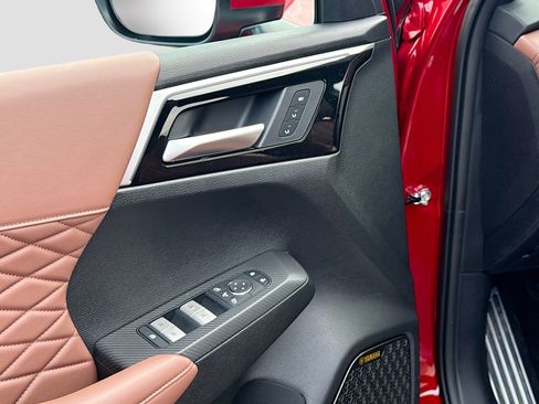 New 2026 Mitsubishi Outlander SEL image 8