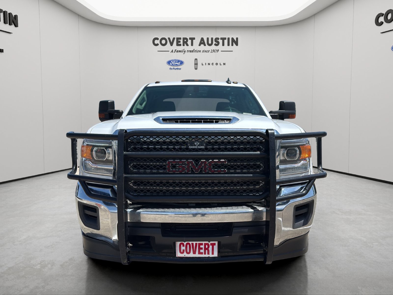Used 2019 GMC Sierra 2500 4x4 Crew Cab w/ Sierra Convenience Package image 5