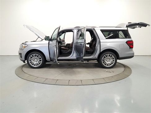 Used 2024 Ford Expedition Max Limited image 12
