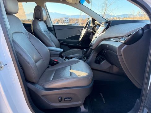 Used 2017 Hyundai Santa Fe Sport 2.0T image 30
