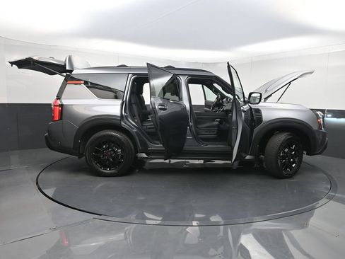 Used 2026 Nissan Armada PRO-4X AWD/4WD image 41