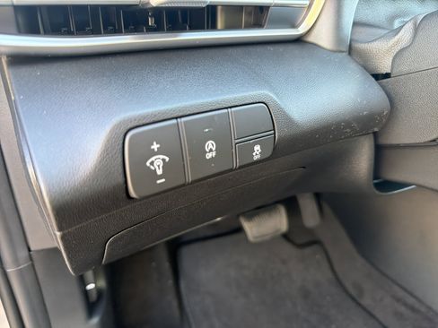 New 2026 Hyundai Elantra SE w/ Cargo Package image 12