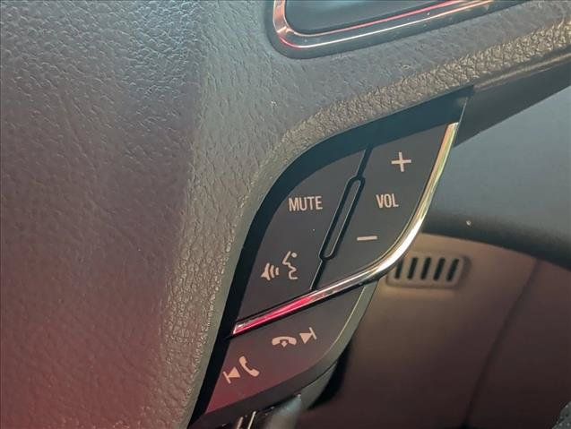 Used 2013 Lincoln MKZ FWD image 14