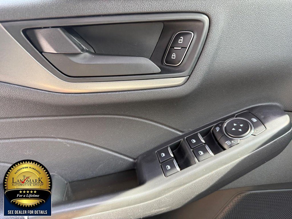 Certified 2025 Ford Escape Active AWD/4WD image 8