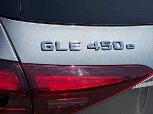 Certified 2024 Mercedes-Benz GLE 450e 4MATIC image 26