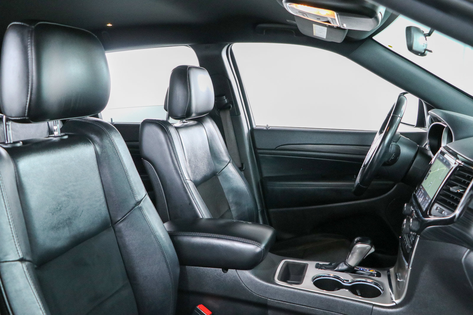 Used 2021 Jeep Grand Cherokee Laredo X RWD image 26