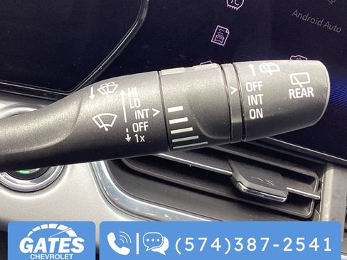 Used 2025 Chevrolet Trax LT image 27