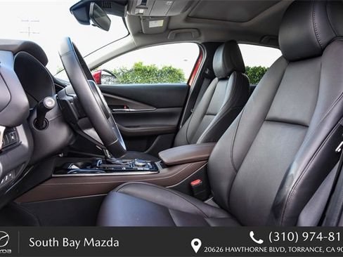 Certified 2022 MAZDA CX-30 AWD 2.5 S w/ Premium Package image 17