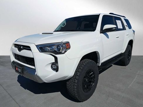 Used 2024 Toyota 4Runner TRD Off-Road Premium w/ Off Road Premium Plus Package AWD/4WD image 7