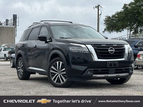 Used 2022 Nissan Pathfinder Platinum w/ Cargo Package image 1