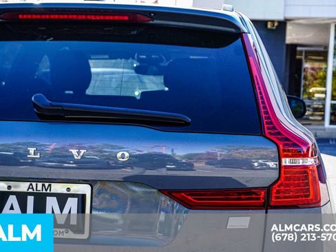 Used 2024 Volvo XC60 T8 Plus w/ Climate Package image 13