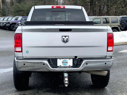 Used 2017 RAM 2500 SLT image 4