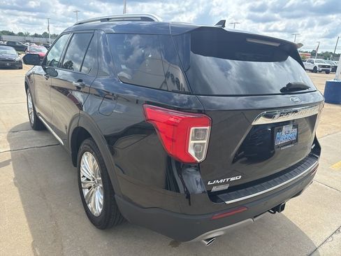 Used 2022 Ford Explorer Limited w/ Limited Technology Package image 7