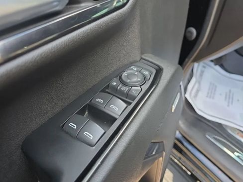 Used 2024 GMC Sierra 2500 AT4 w/ AT4 Preferred Package AWD/4WD image 15