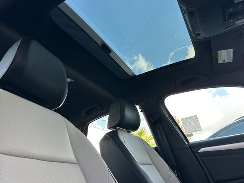 Used 2019 Volkswagen Jetta R-Line w/ R-Line Cold Weather Package image 16