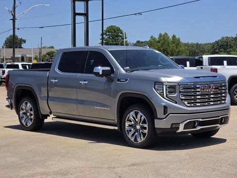 New 2026 GMC Sierra 1500 Denali w/ Denali Reserve Package AWD/4WD image 2