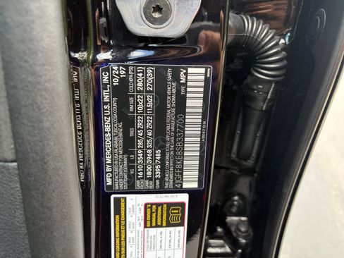 Certified 2025 Mercedes-Benz GLS 63 AMG 4MATIC image 25