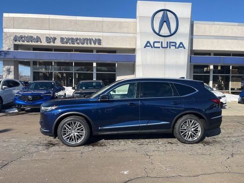 Certified 2023 Acura MDX SH-AWD w/ Advance Package image 44