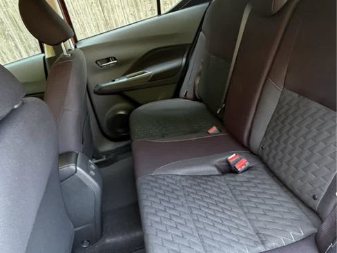 Used 2023 Nissan Kicks SV FWD image 15