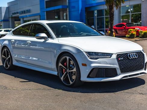Used 2016 Audi RS 7 Prestige w/ RS 7 Dynamic Package AWD/4WD image 6