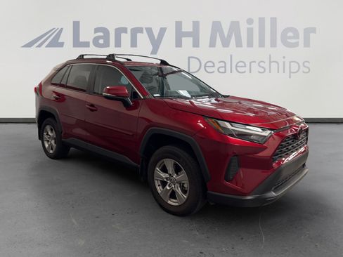 Certified 2025 Toyota RAV4 XLE w/ Convenience Package AWD/4WD image 7