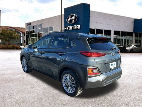 Used 2021 Hyundai Kona SEL Plus image 3