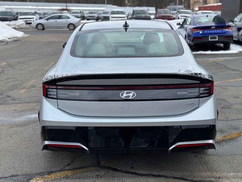 New 2026 Hyundai Sonata SEL AWD/4WD image 4