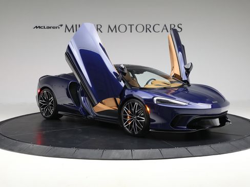 Used 2023 McLaren GT image 20