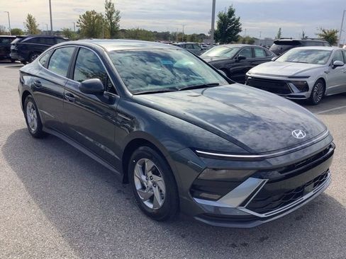New 2026 Hyundai Sonata SE image 3