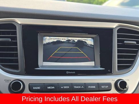 Used 2022 Hyundai Accent SE FWD image 15