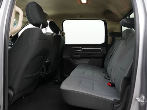 Used 2019 RAM 1500 Big Horn AWD/4WD image 16