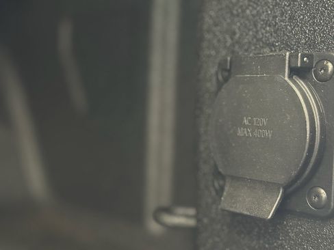 Used 2021 GMC Sierra 1500 AT4 w/ AT4 Preferred Package image 41