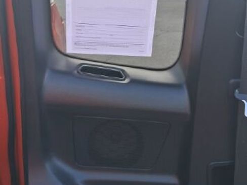 Used 2018 Toyota Tacoma SR5 image 29