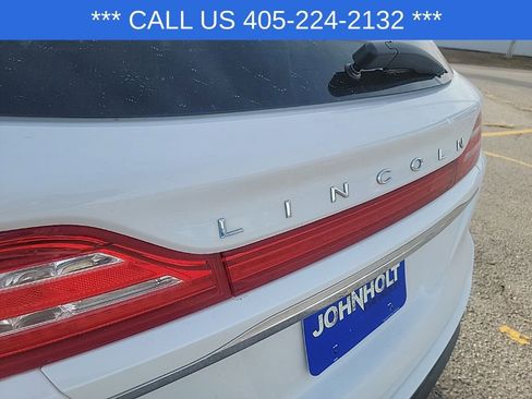 Used 2019 Lincoln MKC Reserve w/ MKC Climate Package image 9