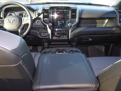 New 2026 RAM 3500 Tradesman AWD/4WD image 17