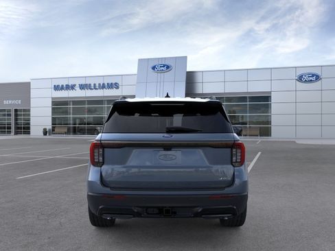 New 2026 Ford Explorer ST-Line w/ ST-Line Street Pack AWD/4WD image 5