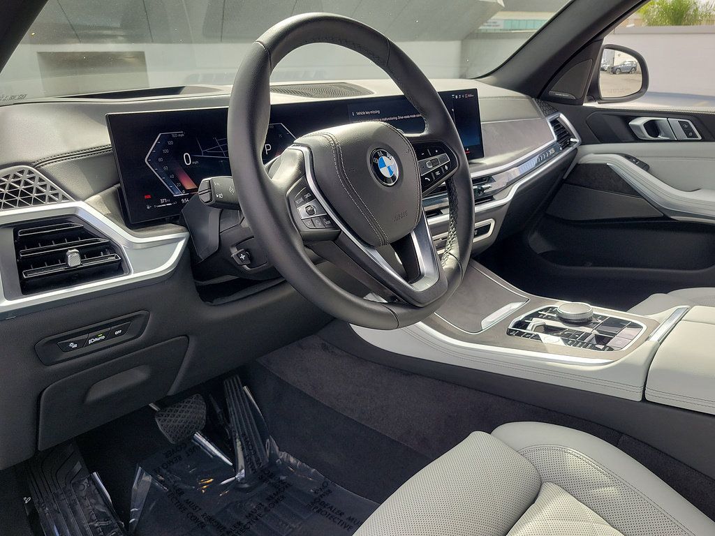 Used 2026 BMW X5 sDrive40i w/ Climate Comfort Package RWD image 20