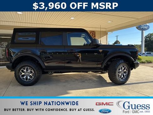 New 2025 Ford Bronco Badlands image 1