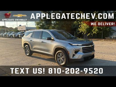 Used 2024 Chevrolet Traverse LT w/ LPO, Floor Liner Package