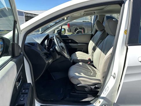 Used 2012 MAZDA MAZDA5 Grand Touring image 2