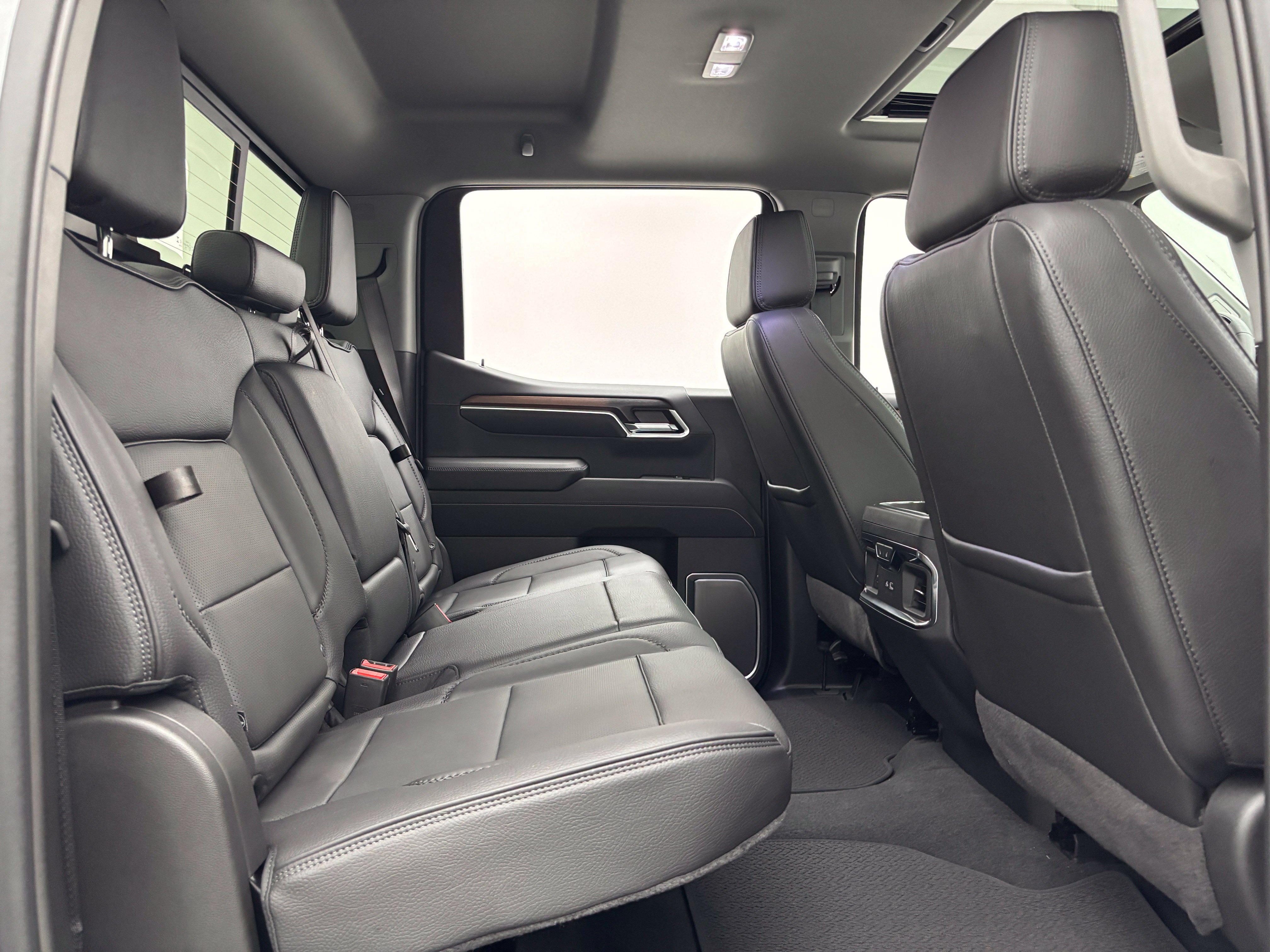 New 2026 GMC Sierra 1500 Denali AWD/4WD image 40