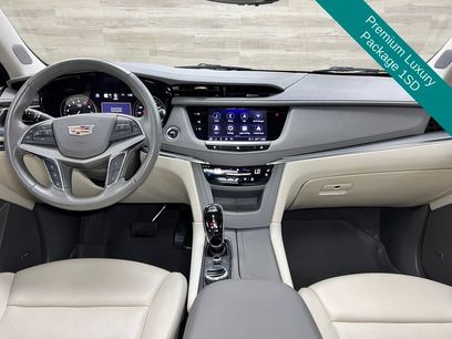 Used 2021 Cadillac XT5 Premium Luxury