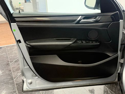 Used 2017 BMW X3 xDrive28i image 7