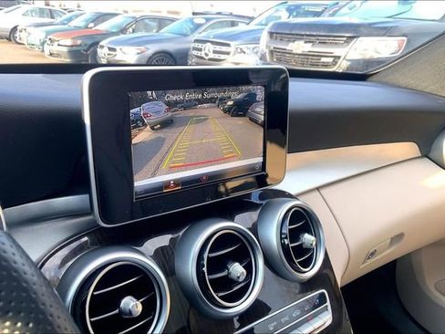 Used 2018 Mercedes-Benz C 300 4MATIC Sedan image 23
