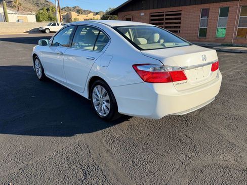 Used 2015 Honda Accord EX image 7