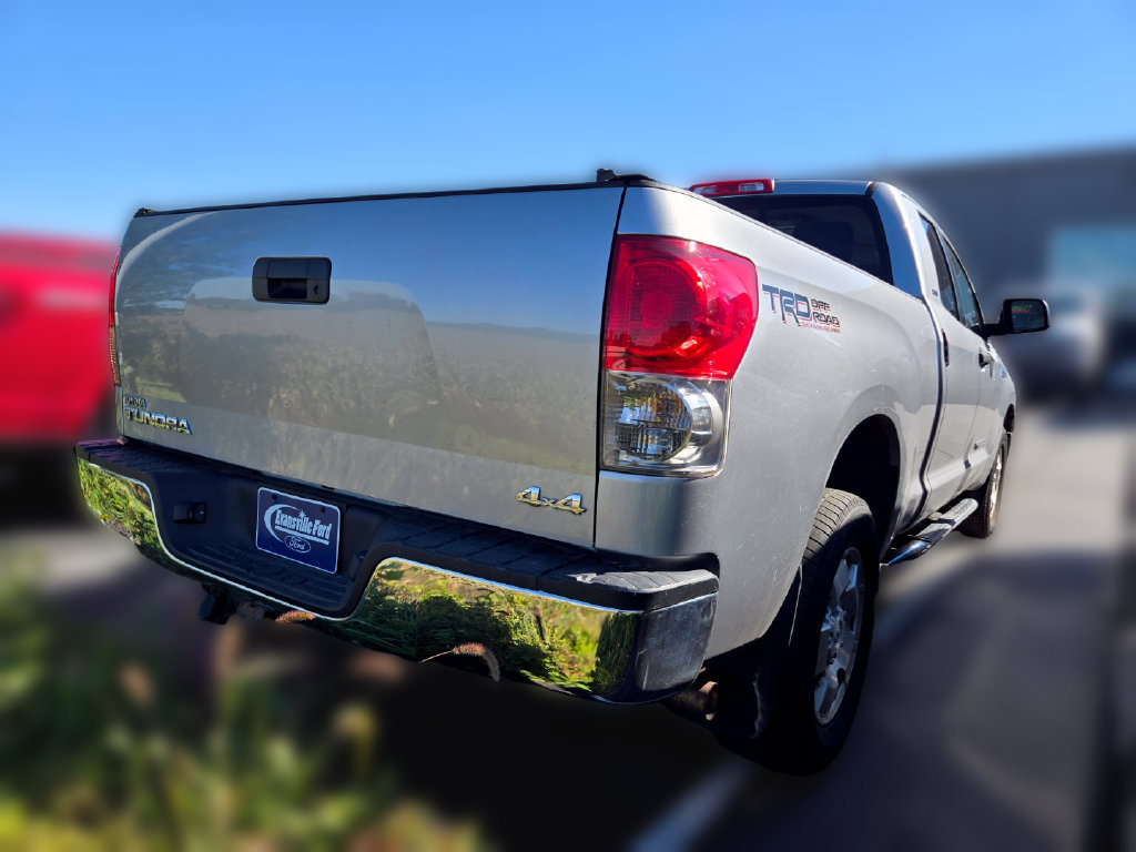 Used 2008 Toyota Tundra SR5 w/ TRD Off-Road Pkg AWD/4WD image 9