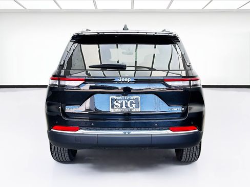 Used 2025 Jeep Grand Cherokee Limited image 5